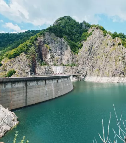 Lacul Vidraru – care este povestea lui și ce activități poți face în zonă