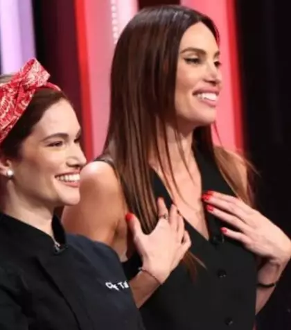 Primele de la accidentul în care a murit Tal Berkovich, concurenta de la “Chefi la cuțite”, care este înmormântată chiar acum! Tânăra nu a avut nicio șansă. Mergea cu fratele la ziua mamei ei. E jale mare în familia din Israel