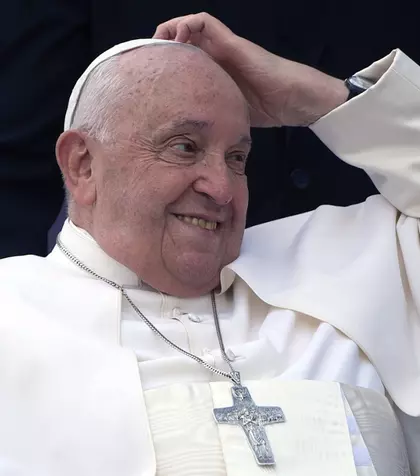 Ce înseamnă că Papa Francisc a murit AZI, în Lunea Albă. Coincidență, profeție sau miracol?