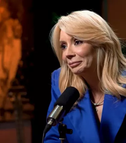 Daciana Sârbu, confesiuni în premieră despre Alex Ghionea, iubitul cu 22 de ani mai tânăr. Care a fost prima condiție să aibă o relație, cum a început povestea lor și ce spune despre viitor. ”Toată viața am fost judecată și bârfită!”