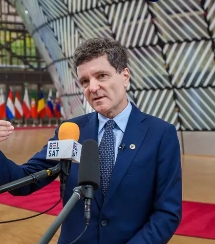 Ultima oră! Asta trebuie să știe toți românii! Ce a răspuns nicușor dan când a fost întrebat dacă trebuie să ne pregătim pentru un război cu Rusia! A spus cu subiect și predicat