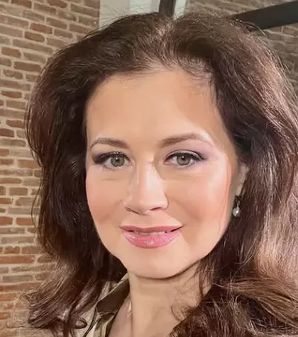 Ultima oră! Corina Dănilă s-a căsătorit în secret! Cine este soțul ei, mult mai tânăr, și când s-a întâmplat totul. A spus cu nume și prenume