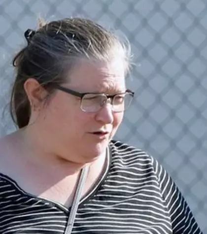 Uită-te bine la poză, sigur știi cine e! A fost visul bărbaților și invidia femeilor. Are un nume legendar, a fost o divă genială, dar ce s-a întâmplat cu vedeta? Cum a fost surprinsă de paparazzi