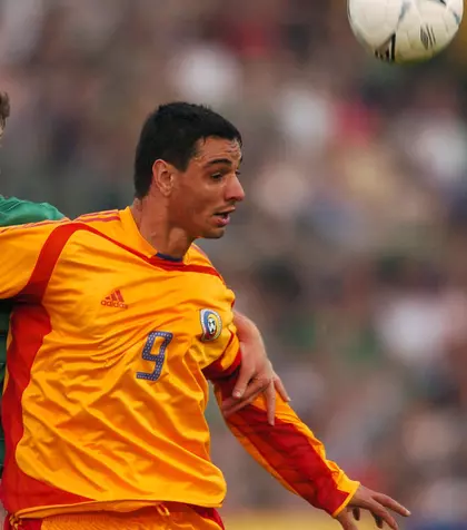 Ultima oră! Fostul mare fotbalist român a provocat un accident grav!! Fiul său de 2 ani, în stare critică! Era neasigurat corespunzător și pus pe locul din față