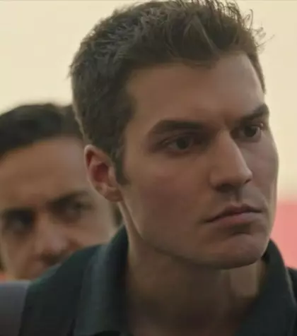 Rezumat episodul 2 „O nouă șansă”, difuzat în 3 februarie 2026 la Kanal D: Araz află adevărul despre cei cinci elevi și se asigură că aceștia nu vor avea o viață prea ușoară în liceu