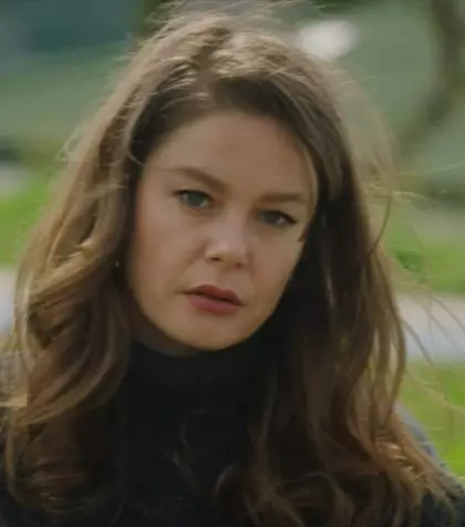 Rezumat episodul 76 „Fata de la fereastră”, difuzat în 21 ianuarie 2026 la Kanal D: Nalan află cine este tatăl său, iar acest lucru o dă peste cap