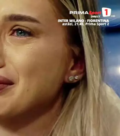 Cine este femeia care a izbucnit în lacrimi în tribune, după golul din Sănătatea Cluj - Craiova