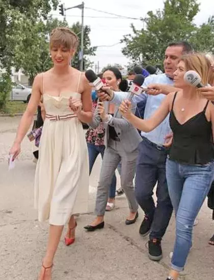 ce-terbuie-sa-faca-roxana-sotia-lui-radu-mazare-pentru-a-avea-parte-de-cele-48-de-ore-de-intimitate-3