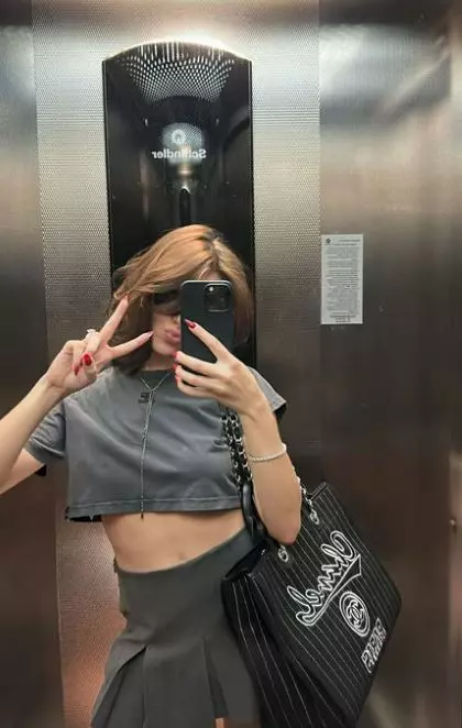 Cum arată inelul pe care Lidia Buble l-a primit de la Horațiu Nicolau. S-a pozat, din nou, cu bijuteria pe deget