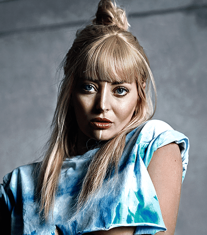 Delia va cânta în deschiderea concertului lui Robbie Williams de la București