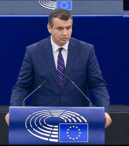 Ce avere are premierul desemnat, Eugen Tomac! Case în Belgia, criptomonede și detaliul neștiut despre soția sa