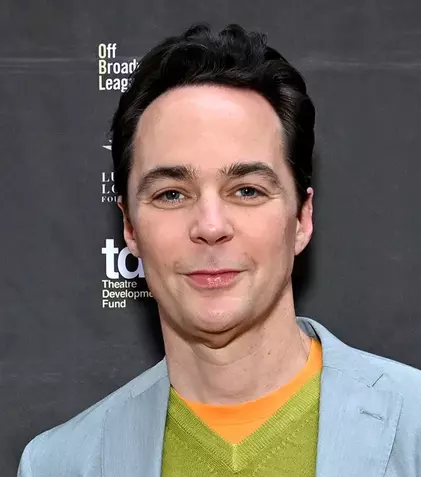 Jim Parsons, schimbare de look. Cum arată astăzi vedeta serialului „The Big Bang Theory”
