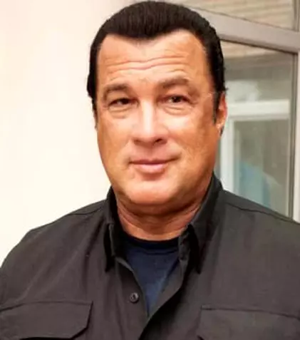 Putin l-a vrut pe Steven Seagal ca mediator între Rusia și SUA