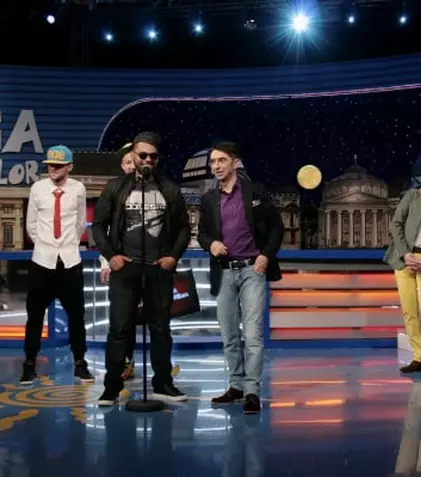J.Yolo spune "Te pup, pa pa" la "Cronica Cârcotaşilor"