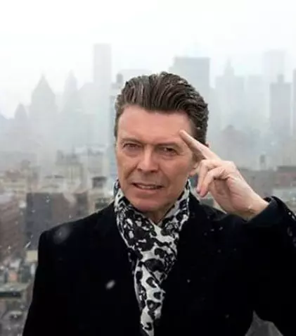 David Bowie a murit