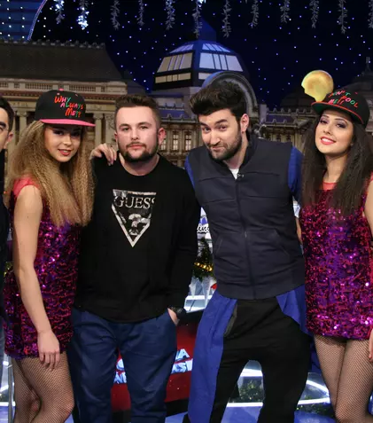 Smiley cântă diseară la “Cronica Cârcotaşilor”