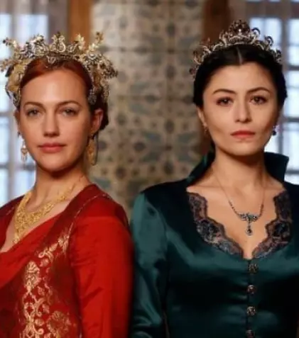 Diseară, în “Suleyman”, Sultana Şah pune la cale asasinarea lui Hurrem