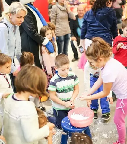 Eveniment inedit în capitală: la Mall Promenada românii s-au simțit exact ca în Alpii Austrieci