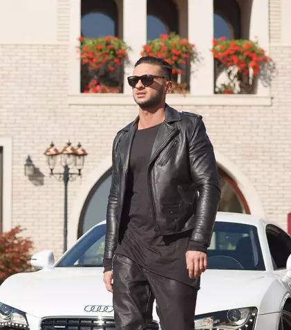 Dorian Popa lansează primul clip din cariera solo, "Pe placul tău"