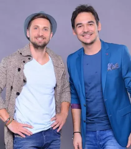 Răzvan și Dani aniversează șapte ani de „’Neatza” pe pârtia din Predeal