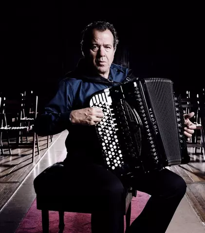 Acordeonistul Richard Galliano și Big Band-ul Radio, în concert la Sala Radio