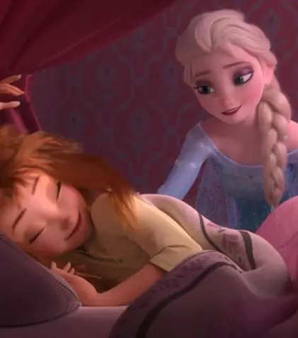 Scurtmetrajul „Frozen Fever” va fi proiectat înainte de „Cenuşăreasa”