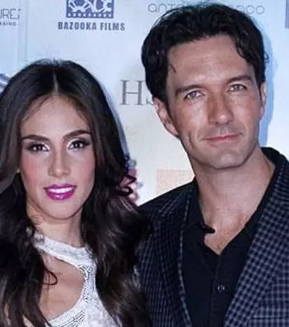 Sandra Echeverria şi Leonardo de Lozanne şi-au cumpărat casă în Los Angeles
