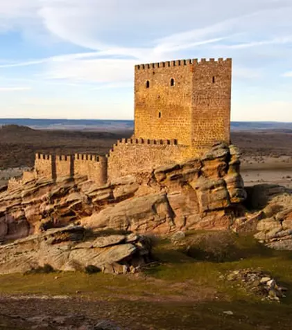 Noi decoruri în „Urzeala tronurilor”: Tower of Joy