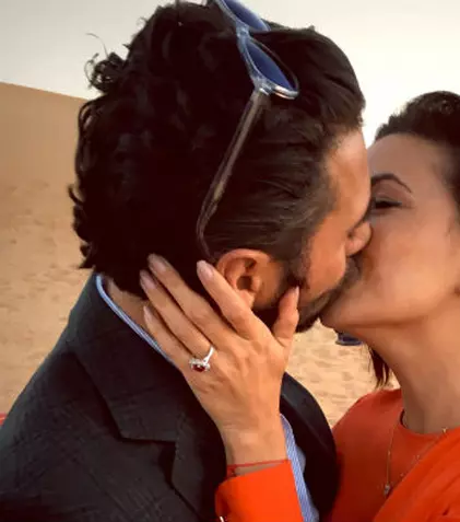 Eva Longoria s-a logodit