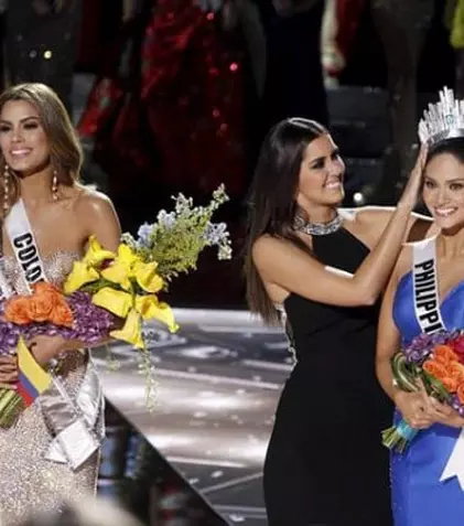 Gafă la Miss Univers 2015: A fost anunțat greşit numele câştigătoarei