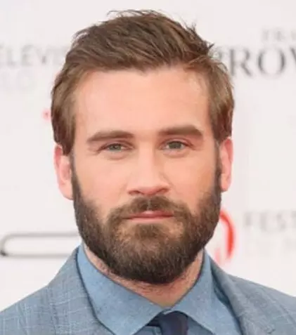 Serialul „Taken” a recrutat un actor din „Vikingii” pentru rolul Bryan Mills