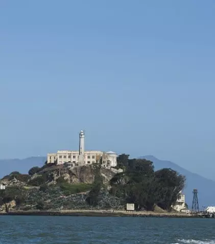 HISTORY™ explorează secretele din Alcatraz