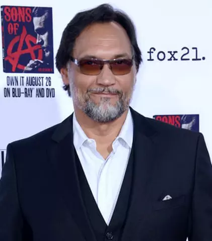 Jimmy Smits („NYPD Blue – Viaţă de poliţist”) va juca în „24: Legacy”