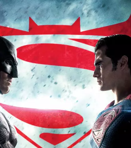 „Batman vs Superman: Zorii dreptăţii” are şi versiune dublată