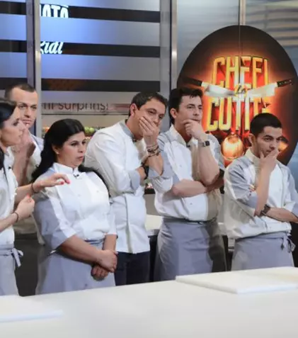 Emoții pentru cei trei jurați, luni, la „Chefi la cuțite”