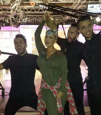 Anda Adam are „chef” de un nou single în română