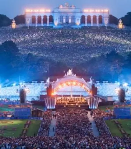 TVR 2 transmite Concertul de vară de la Palatul Schönbrunn