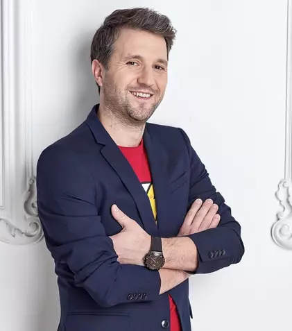 Andi Moisescu revine la Pro TV cu un nou sezon „Apropo TV”. Când e programată prima ediție și ce rubrici noi apar