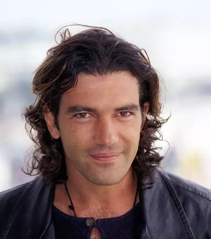 Ce-a postat pe Instagram actorul Antonio Banderas de Ziua Tatălui