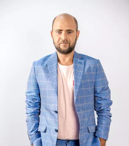 Cosmin Seleși și-a rupt mâna stângă, în vacanță, la schi: „Acum sunt bine. Mă bucur că am scăpat de operație”