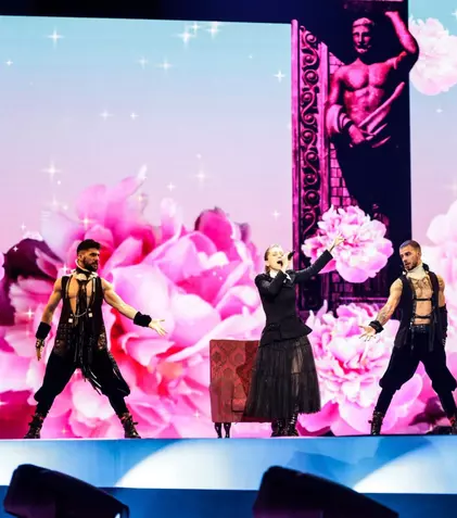 Azi începe concursul Eurovision. Când cântă reprezentanta noastră, Ester Peony?