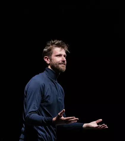 GALERIE FOTO. Spectacolul „Bad Talks” - scris, regizat și interpretat de Radu Iacoban - revine la Unteatru