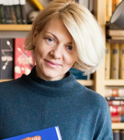 Dana Nălbaru și Editura Nemi lansează cartea „Șapte povești de noapte bună”, la Opera Comică pentru Copii
