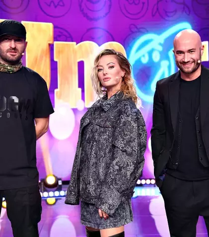 Cine sunt cei 12 finaliști „iUmor”. Ultima ediție va fi difuzată mâine seară, la Antena 1