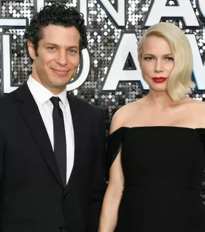 Michelle Williams și Thomas Kail s-au căsătorit în secret