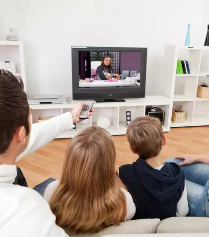 Programe tv pentru sâmbătă, 4 aprilie