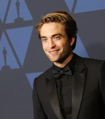 Lui Robert Pattinson i-a prins bine pauza de filmări. Ce mai face actorul