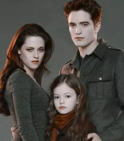 Cum arată astăzi fiica Bellei și lui Edward din seria „Twilight”. Mackenzie Foy are acum 20 de ani
