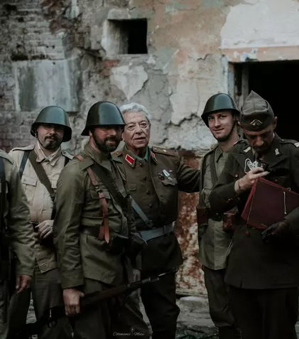Film eveniment, în seara asta, la Prima TV: „Între chin și amin”, pelicula românească cu 51 de premii internaționale
