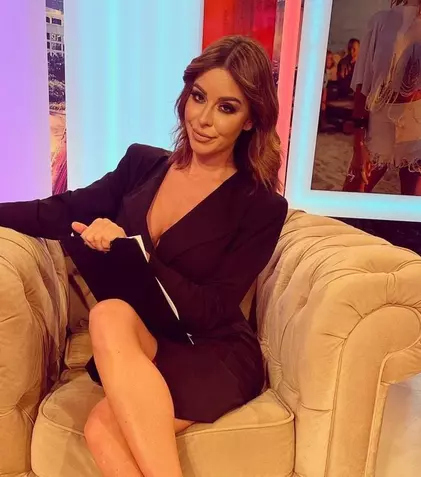 Filmări cu peripeții pentru Natalia Mateuț: „Sub fusta mea scurtă a intrat o viespe şi m-a ciupit”